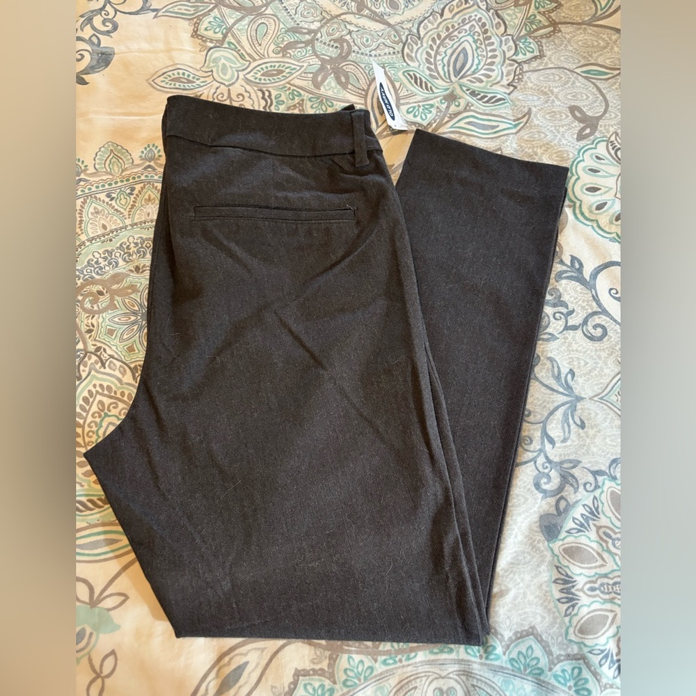 Old Navy Pixie Ankle Pants